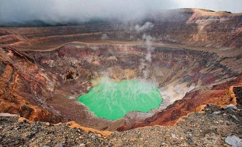 美国内华达州火山口,发现价值1.48万亿美元的世界最大锂矿